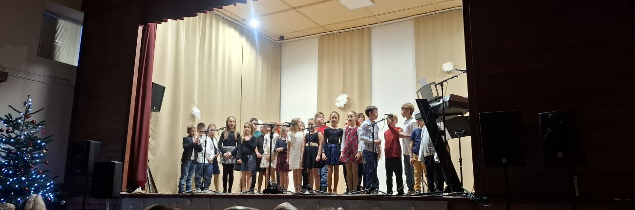 Předvánoční jarmark